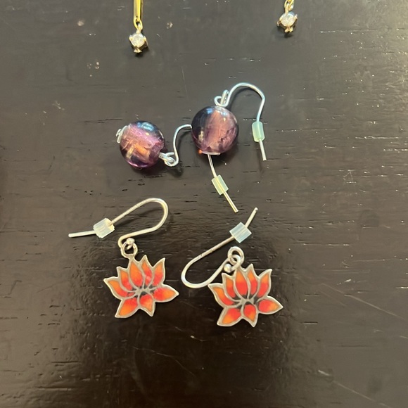 Bundle of 4 pairs of earrings - sea glass lotus shells and Venetian glass - Picture 4 of 4